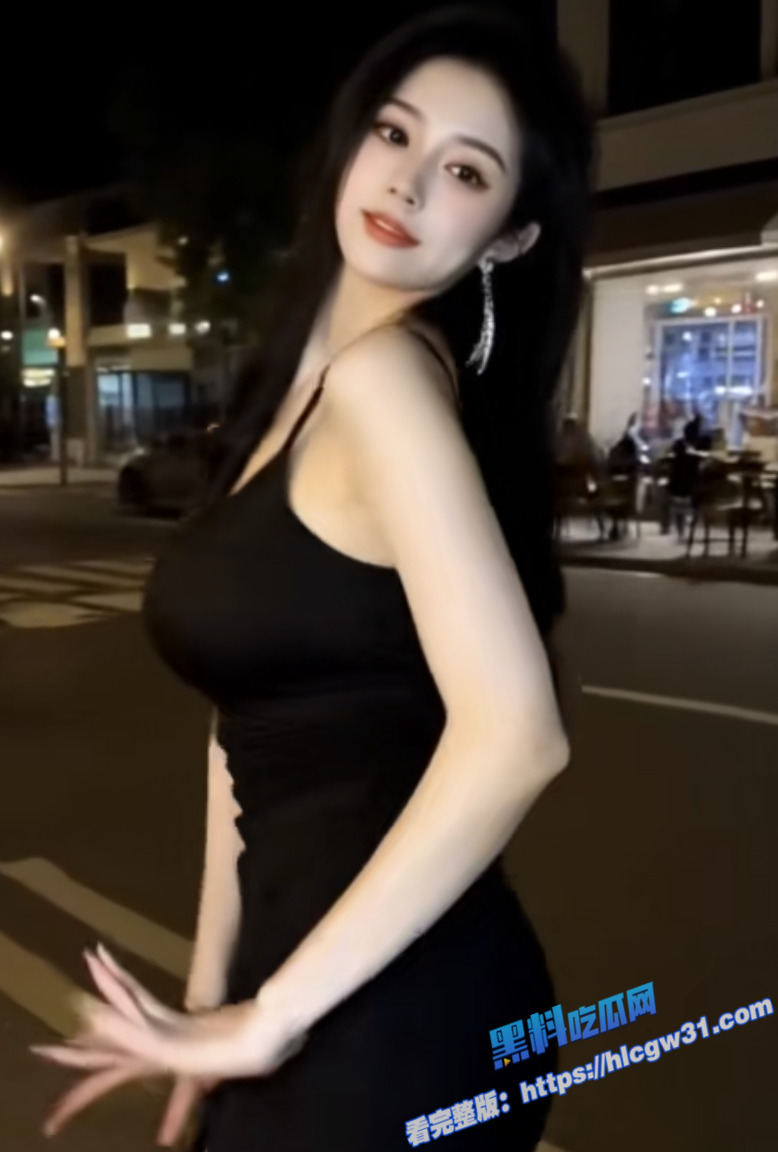 抖音网红 奈汐酱 cos狐狸私拍情趣内衣合集 巨乳白丝简直勾人魂魄！3