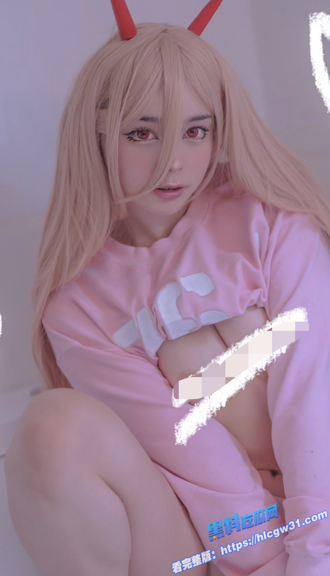 推特网红 amaimaiofficial 变成兔女郎 带着肛塞抚摸自己小骚穴 渴望大肉棒进入！2