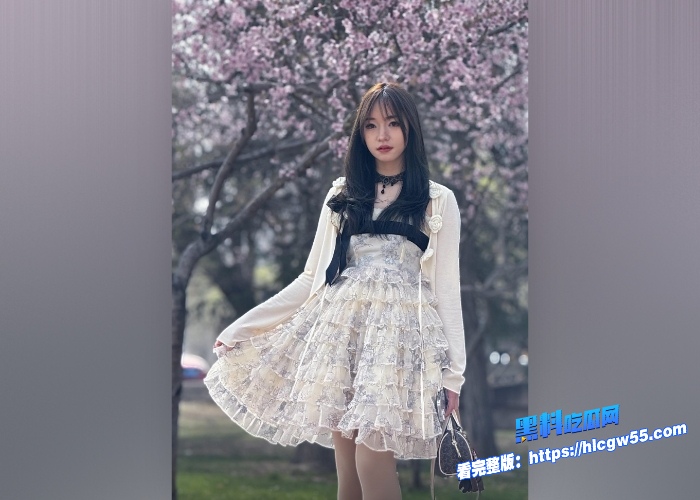 男友开车导致25岁娇嫩女友白盼雪下肢瘫痪后仅照顾两月后跑路原因尽是发现女友是海王并曝出出轨视频 图3WH700x500px