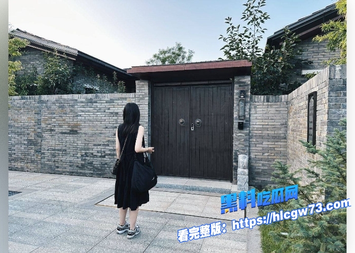 高颜值大学生女神酒店开房被调教落地窗前被栓狗绳喜欢往菊花塞玩具被金主大屌后入 2 高颜值大学生女神酒店开房被调教落地窗前被栓狗绳喜欢往菊花塞玩具被金主大屌后入 2