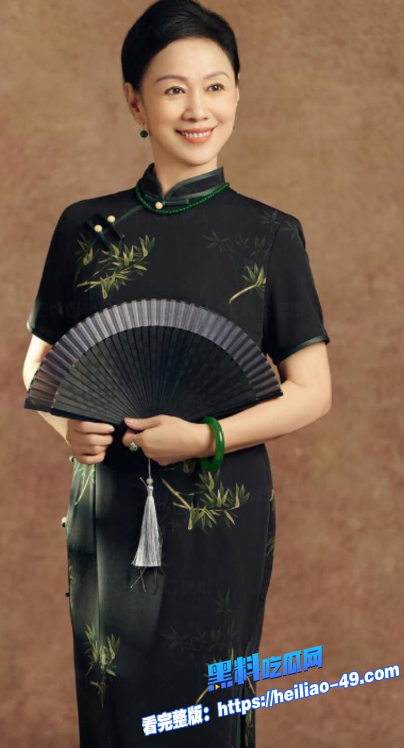 中年夫妻露脸狂野做爱不戴套猛干全程高潮深喉口爆一滴不剩老婆淫叫到嗓子哑 9