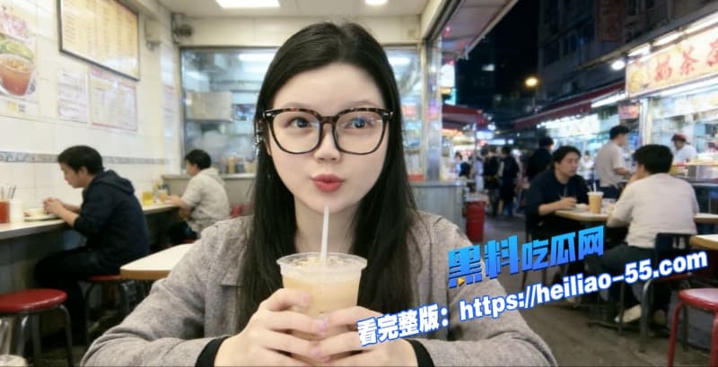 瓜友投稿30岁性瘾BBW母狗余丽娇背夫偷情被高中同学狂操肥逼骚劲拍AV出道都够了1