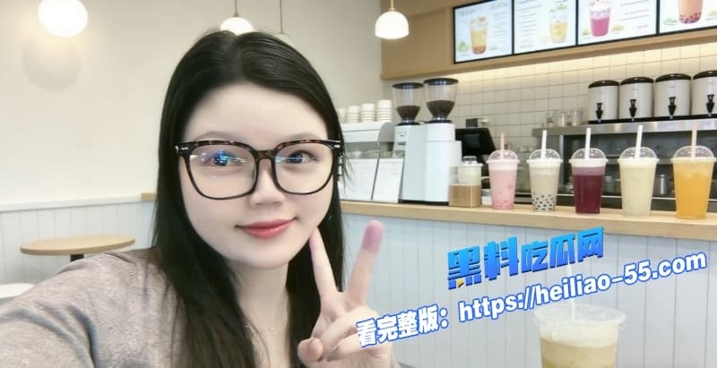 瓜友投稿30岁性瘾BBW母狗余丽娇背夫偷情被高中同学狂操肥逼骚劲拍AV出道都够了2