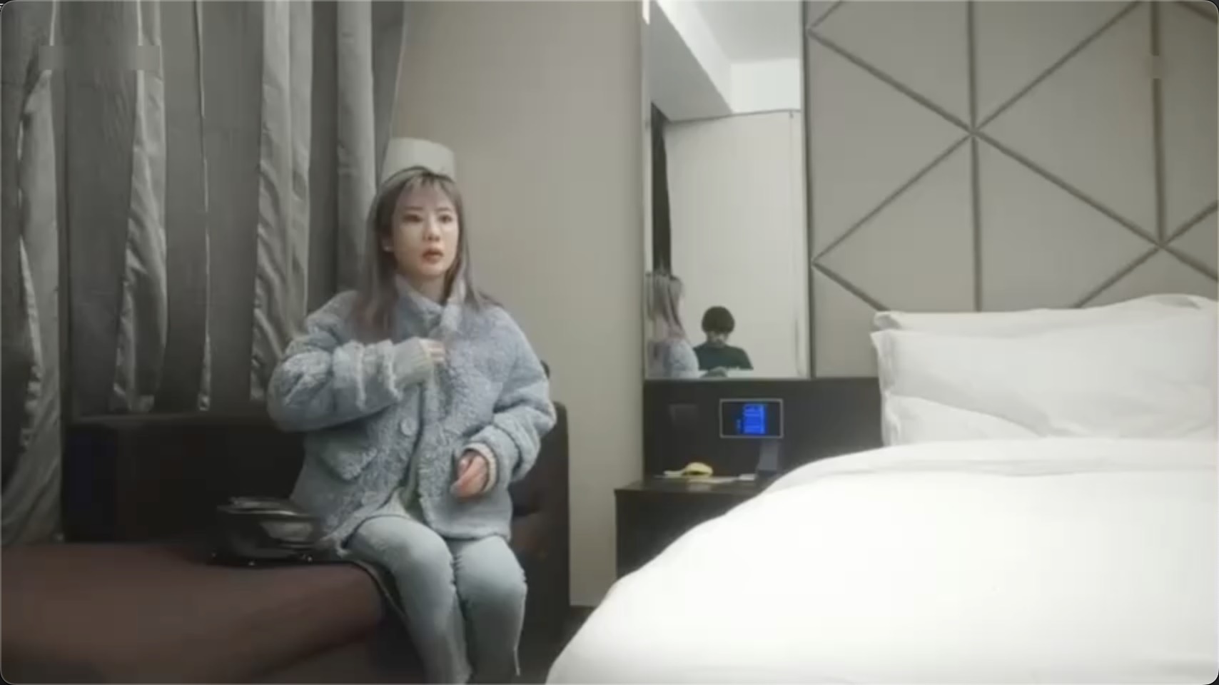 漂亮小姐姐"疼疼不行了 下面好疼 我不做了"被大鸡吧各种大力猛插小穴流白浆受不了嚎啕大哭1 漂亮小姐姐"疼疼不行了 下面好疼 我不做了"被大鸡吧各种大力猛插小穴流白浆受不了嚎啕大哭1