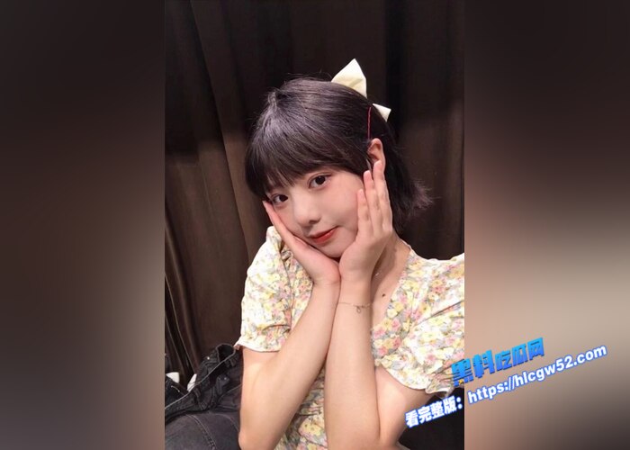 顶级高颜值女神 大尺度露脸自拍视频泄密 阿黑颜反差欲女 各种挑逗姿势自慰 表情极其享受3 顶级高颜值女神 大尺度露脸自拍视频泄密 阿黑颜反差欲女 各种挑逗姿势自慰 表情极其享受3
