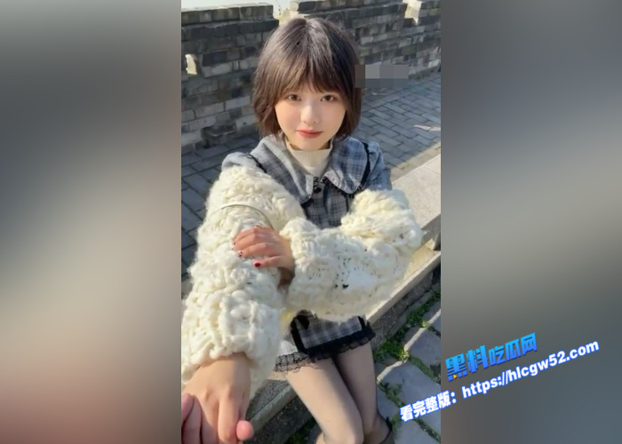 顶级高颜值女神 大尺度露脸自拍视频泄密 阿黑颜反差欲女 各种挑逗姿势自慰 表情极其享受32 顶级高颜值女神 大尺度露脸自拍视频泄密 阿黑颜反差欲女 各种挑逗姿势自慰 表情极其享受32