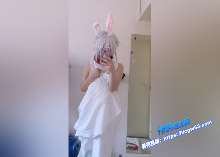 二次元萝莉福利姬 沐沐酱 cos王者荣耀公孙离白嫩酮体完美展示 阴毛非常浓密 一看就性瘾极大4