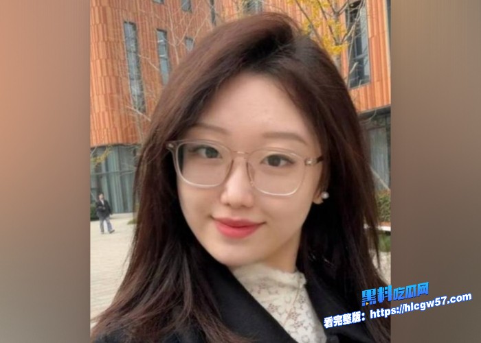 亚洲马桶李欣莳图2.jpg
