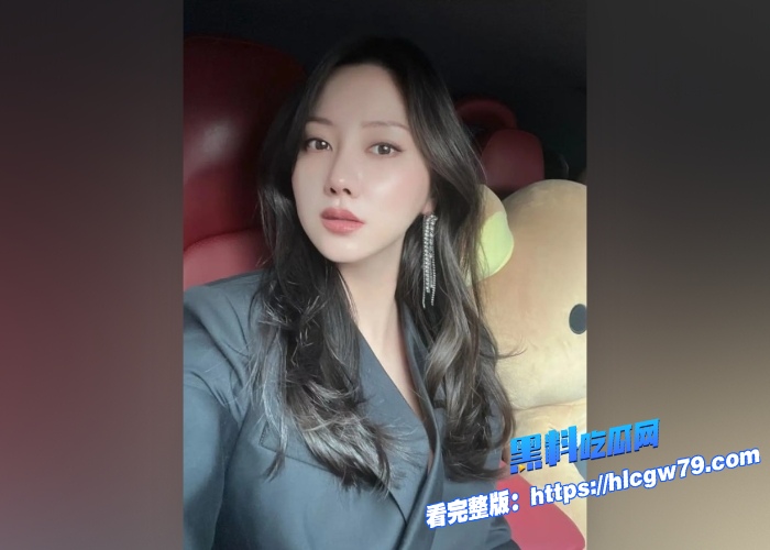 成都抖音小网红张芃芃榜一大哥定制福利视频曝光苗条身材极品蕾丝内衣极度诱惑几千粉丝整这么大活以后火了都是黑历史 图4