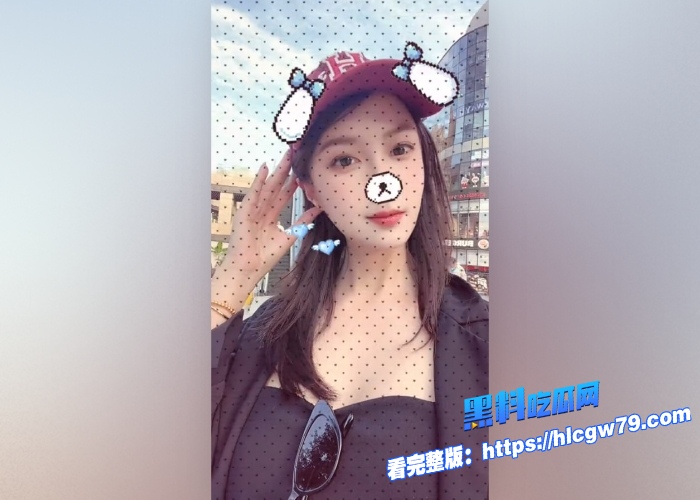成都抖音小网红张芃芃榜一大哥定制福利视频曝光苗条身材极品蕾丝内衣极度诱惑几千粉丝整这么大活以后火了都是黑历史 图5