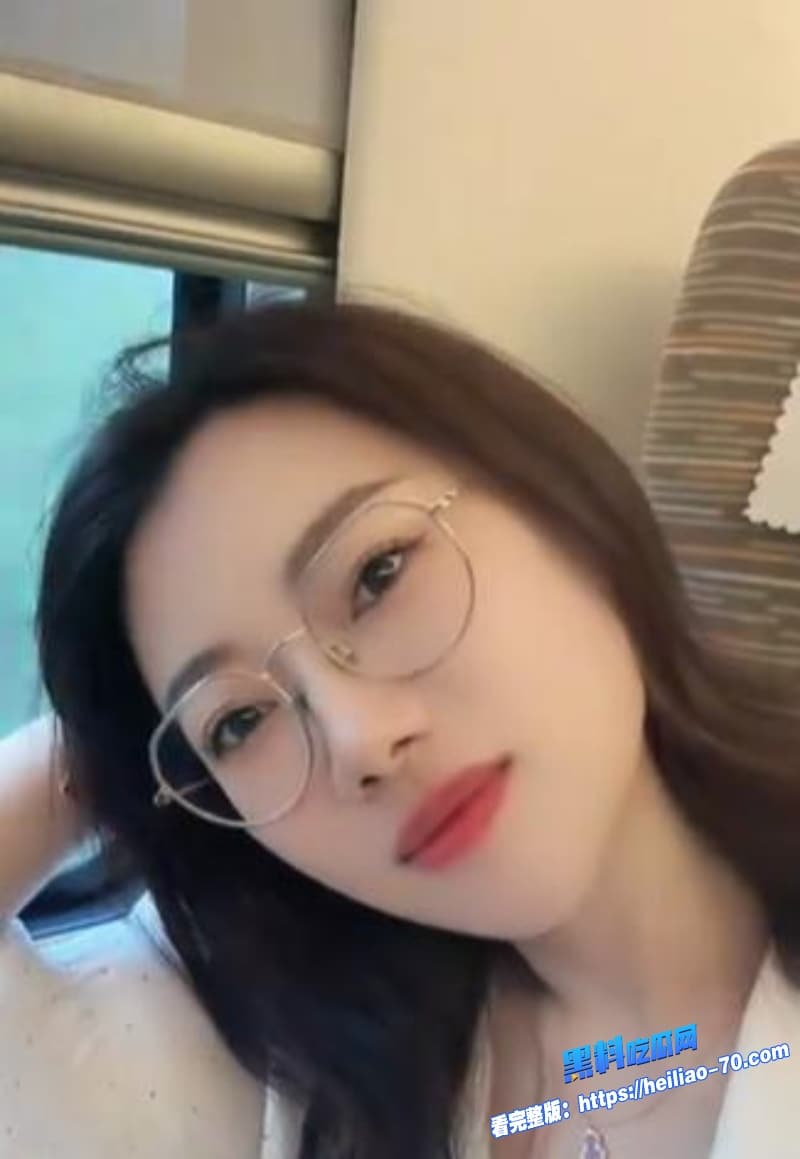 抖音御姐宫徵羽情趣热舞走光长腿黑森林晃得人血脉偾张直呼受不了2 抖音御姐宫徵羽情趣热舞走光长腿黑森林晃得人血脉偾张直呼受不了2