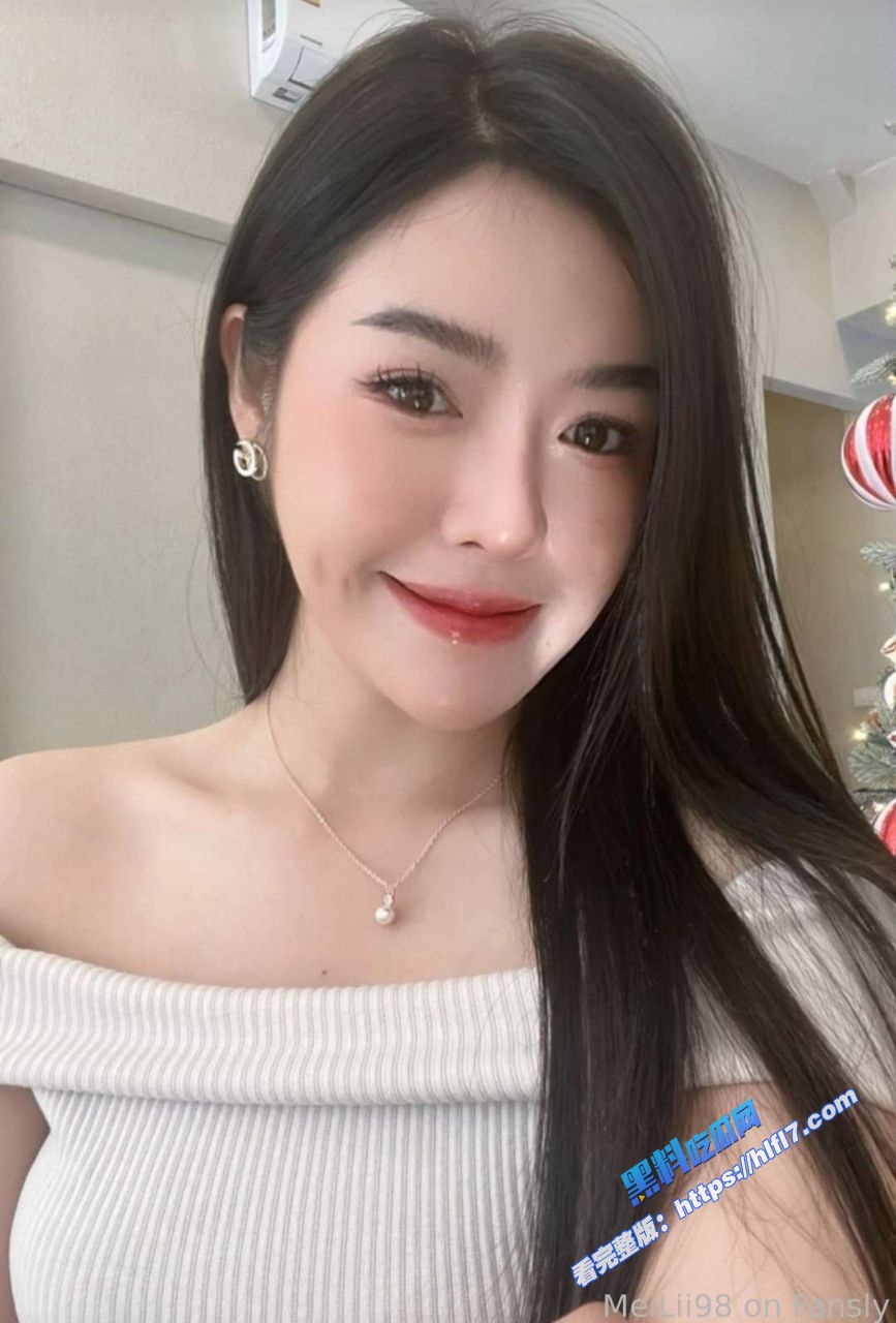 onlyfans推特网红 MeiLii98 高价付费视频曝光 高颜值巨乳肥臀 骑乘假屌抽插蜜穴！9