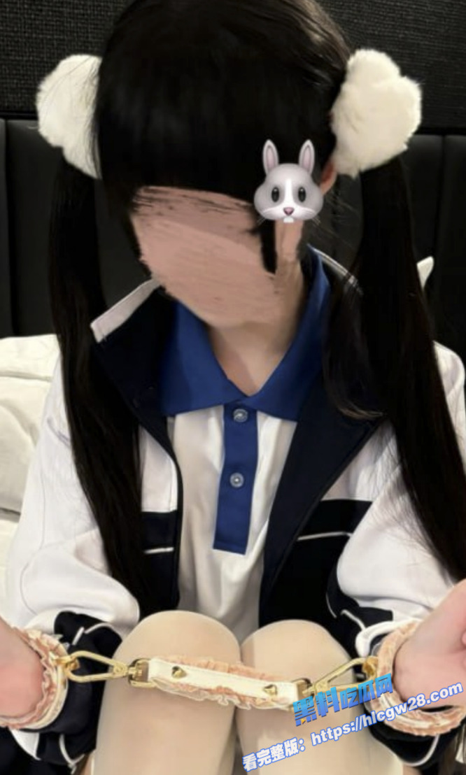 顶级02年合法白虎萝莉美女 You宝贝 高价私人定制福利视频流出 酥胸嫩穴让人十分鸡动!3 顶级02年合法白虎萝莉美女 You宝贝 高价私人定制福利视频流出 酥胸嫩穴让人十分鸡动!3