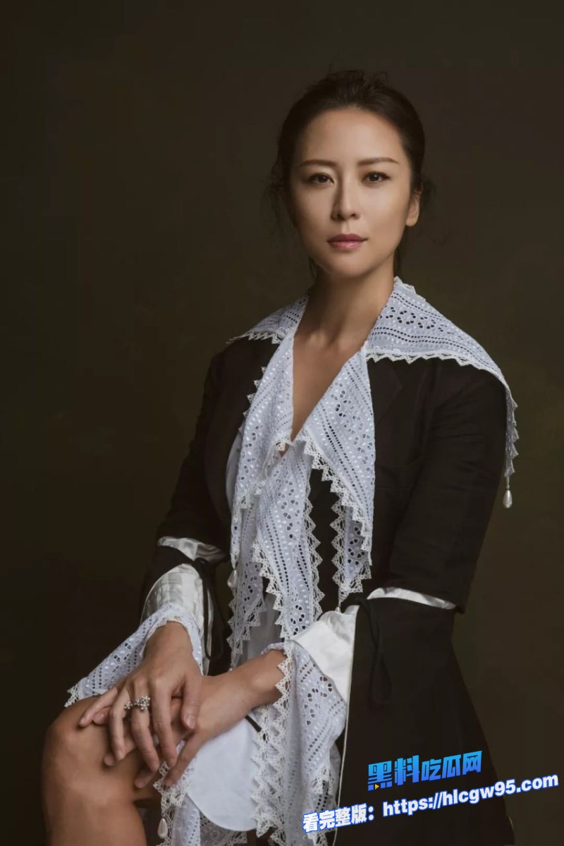已婚哈佛校长痴迷中国美女教授金刻羽 5 已婚哈佛校长痴迷中国美女教授金刻羽 5