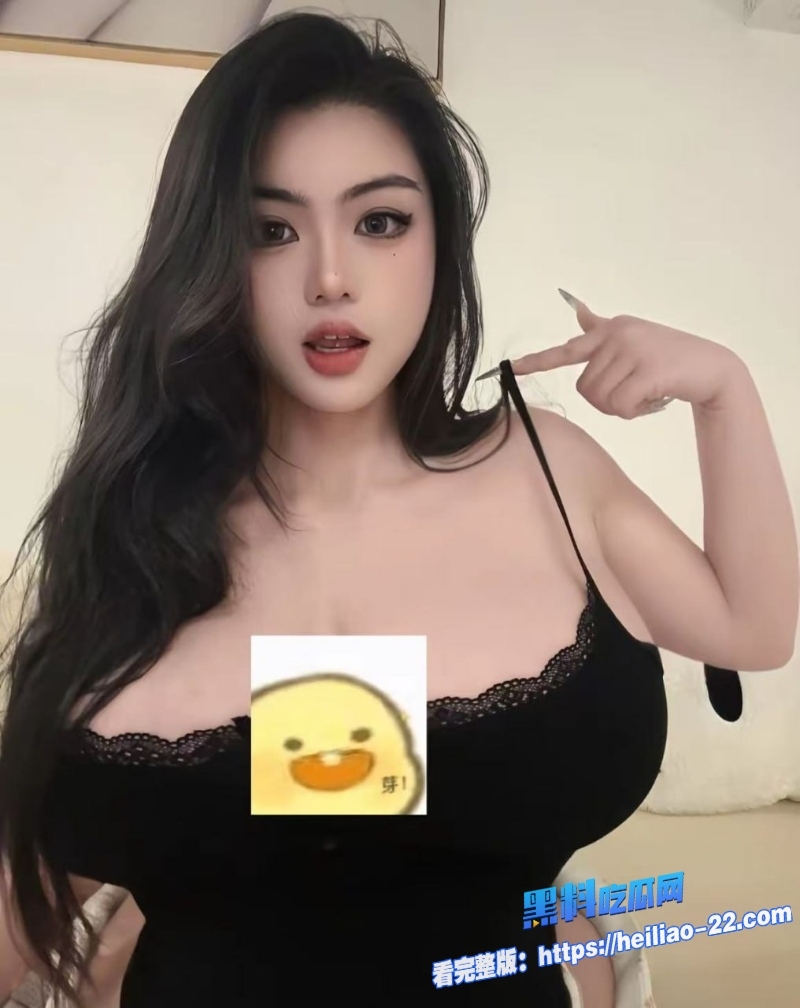 高颜值黑丝美女和男友福利视频曝光直播过程还先刮毛后面翘臀猛骑男友大屌浪叫不断 8