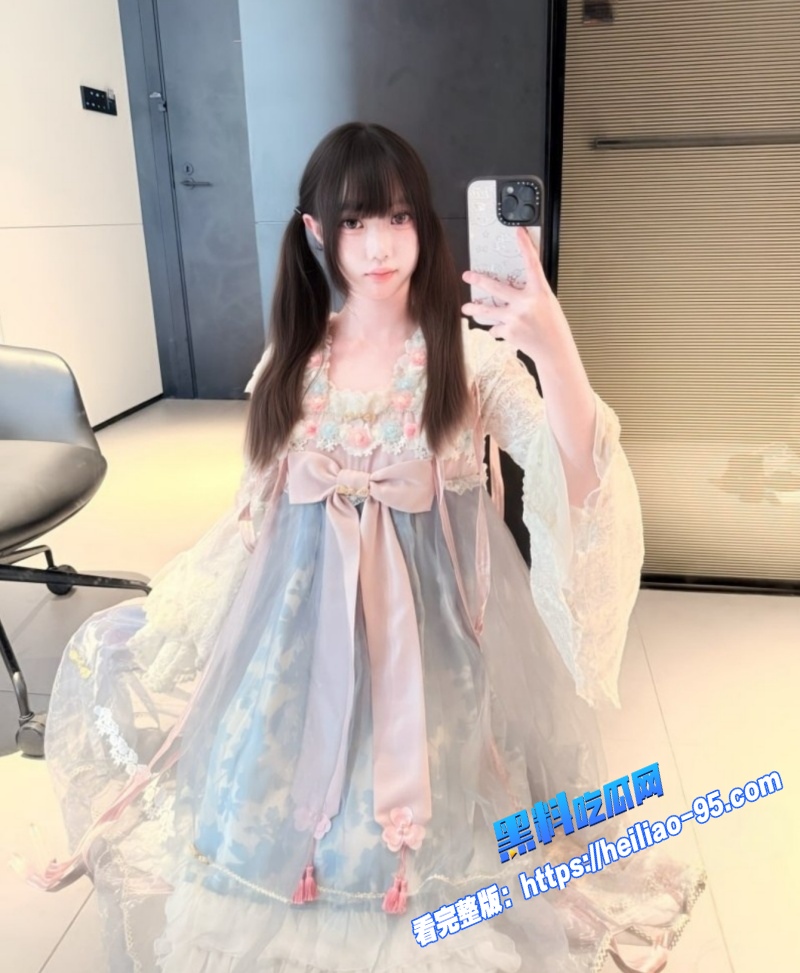 南京温莎KTV515包间下大雨事件陪唱妹子被操到潮吹喷水网上黑料迅速流传7 南京温莎KTV515包间下大雨事件陪唱妹子被操到潮吹喷水网上黑料迅速流传7