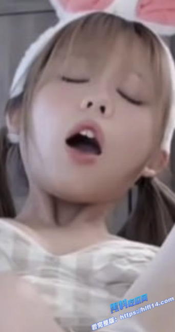 onlyfans福利姬 KittyxKum 小兔子需要肉棒的滋养 淫语自慰精油把屁股摸的滑滑的 大号幻龙中出！2