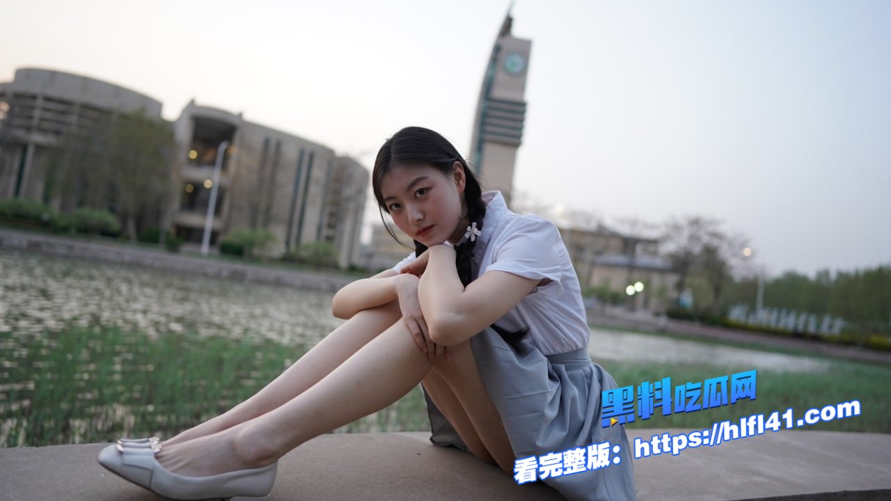中国民航大学22届学姐崔某洁在校被校外人士包养做爱跪着舔鸡巴视频流出曝光 8