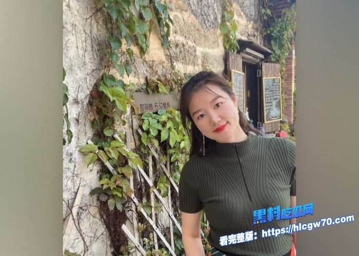 重庆丰都医院熟女少妇王丽却因老公异地满足不了性欲旺盛的她多次约炮偷情同事专爱绿老公被老公发现后曝光性爱视频 3 重庆丰都医院熟女少妇王丽却因老公异地满足不了性欲旺盛的她多次约炮偷情同事专爱绿老公被老公发现后曝光性爱视频 3