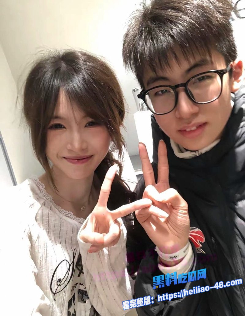 抖音网红梅骏骅怒爆女友1an出轨陪大哥现实版女海王沉迷加帅哥微信看屌34 抖音网红梅骏骅怒爆女友1an出轨陪大哥现实版女海王沉迷加帅哥微信看屌34