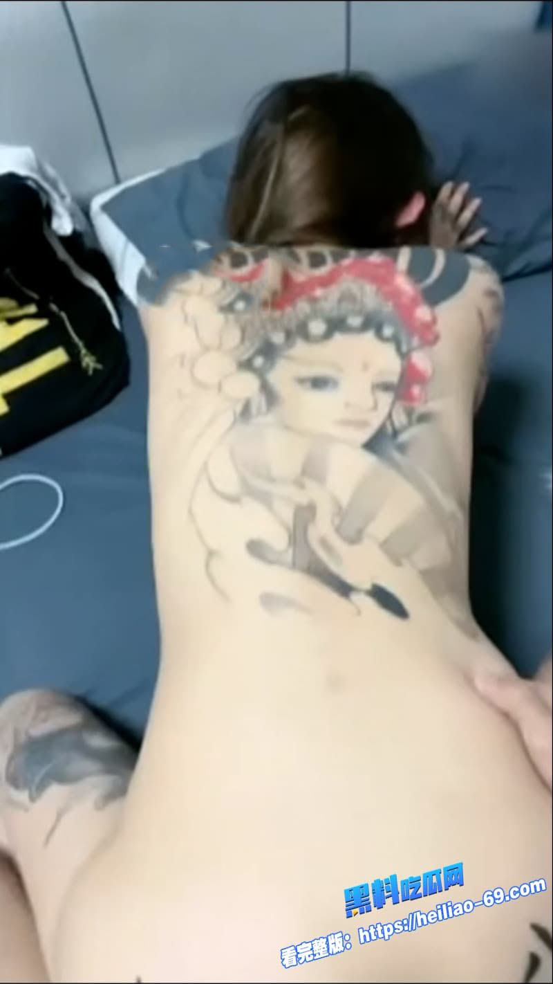 极品纹身精神小妹与男友性爱视频流出满身符文非常显眼纯纯的公交车7 极品纹身精神小妹与男友性爱视频流出满身符文非常显眼纯纯的公交车7