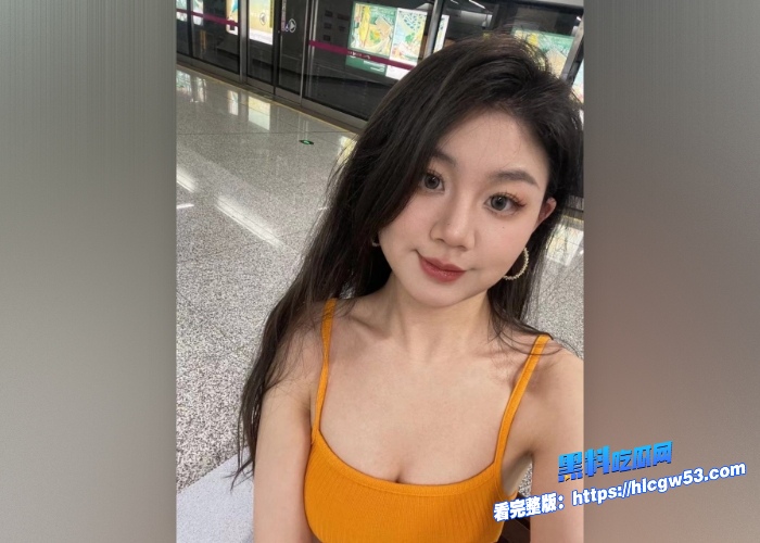 极品反差女神刚毕业出来没多久被富哥直接包养出去旅游酒店直接开房小骚货一副欲求不满的样子 图1WH700x500px 极品反差女神刚毕业出来没多久被富哥直接包养出去旅游酒店直接开房小骚货一副欲求不满的样子 图1WH700x500px