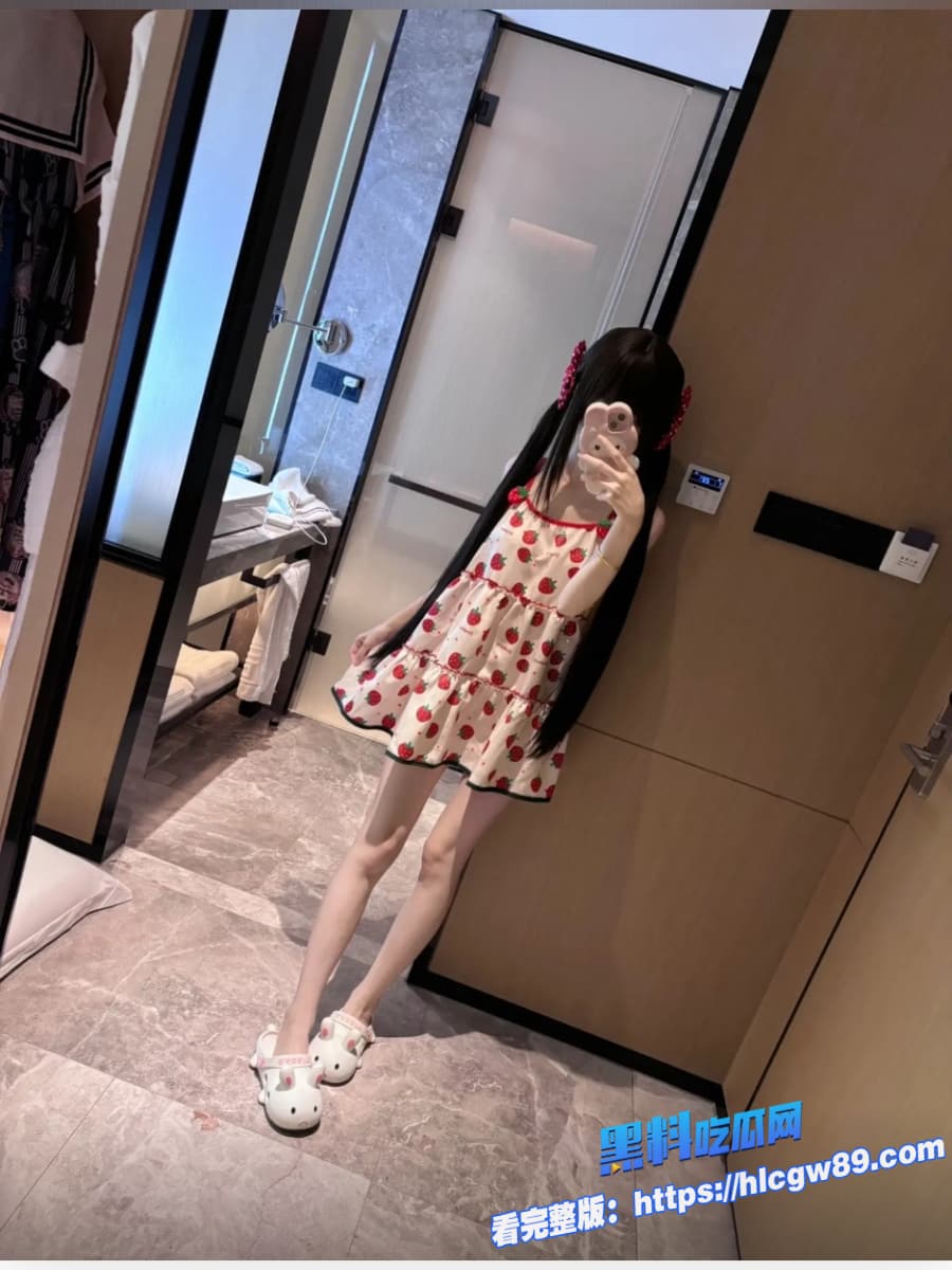 极品粉鲍萝莉catmint 4