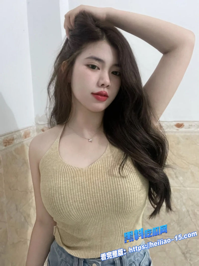 清纯姐姐换上性感新装身材曲线毕露弟弟兽性大发趁机压倒猛操2 清纯姐姐换上性感新装身材曲线毕露弟弟兽性大发趁机压倒猛操2