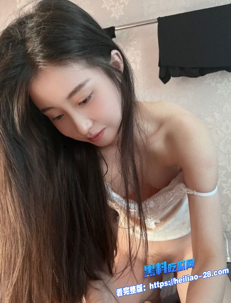西安音乐学院陈蓉约炮前男友视频被现任怒爆熟练的口交技术4 西安音乐学院陈蓉约炮前男友视频被现任怒爆熟练的口交技术4