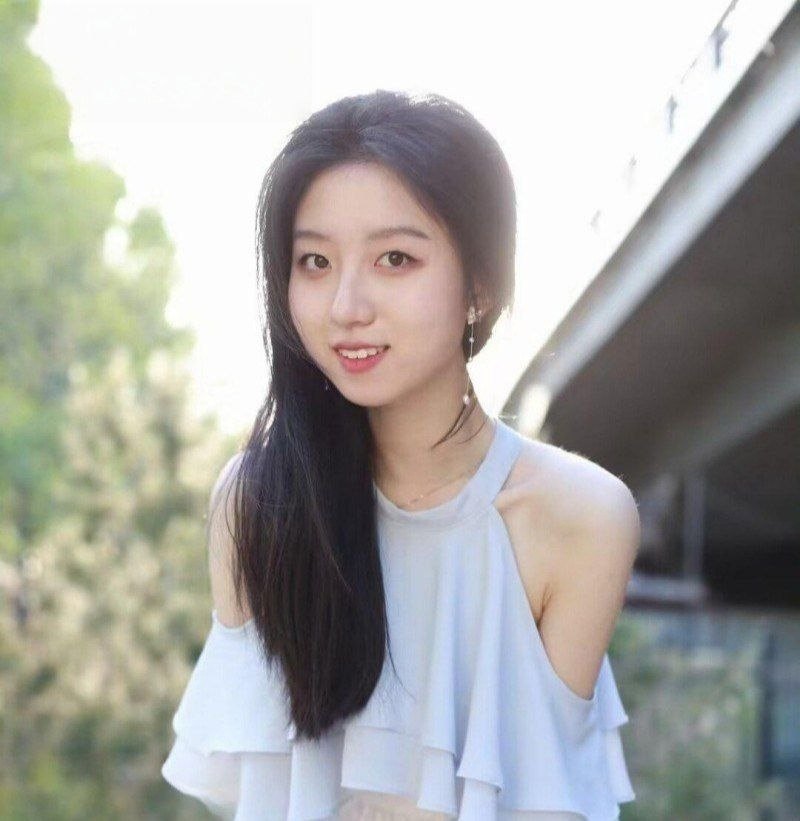 哈密女子婚内出轨3