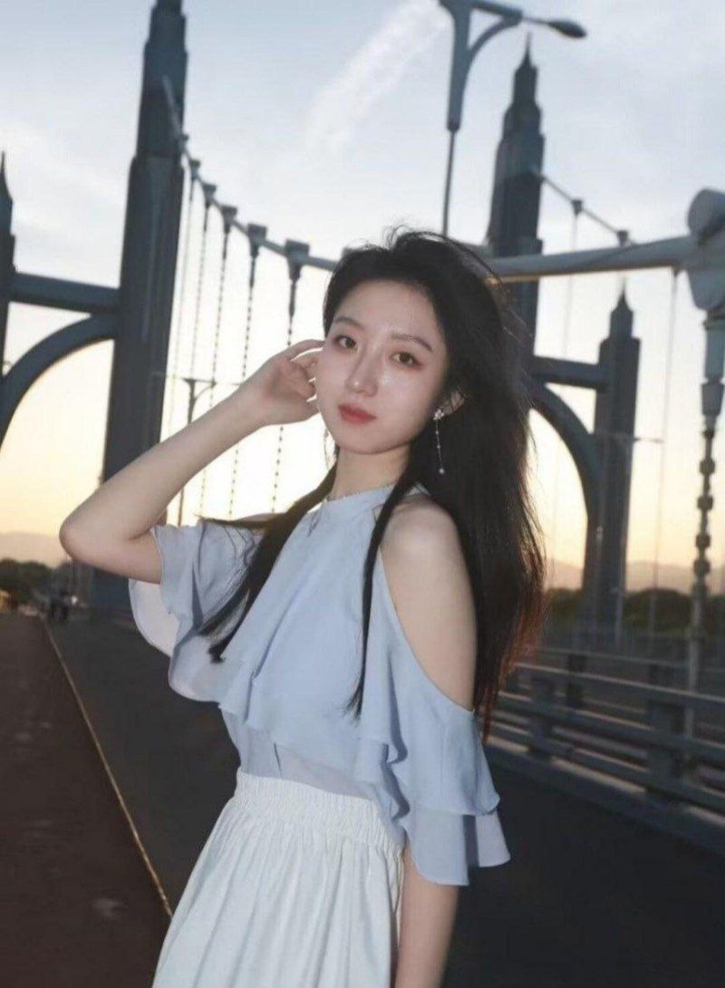 哈密女子婚内出轨6