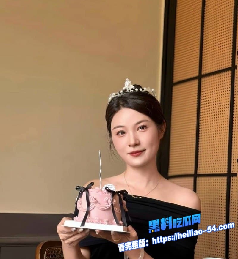 瓜友投稿山东济宁嘉祥县宋真真线上卖丝袜线下卖身性欲母狗酒店约炮视频曝光4