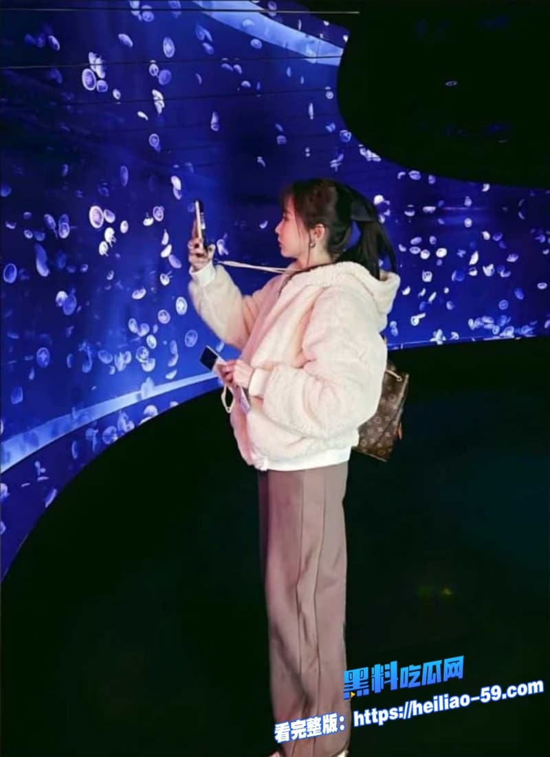 河南网红梁俊鹏亡妻惨案后卖惨吸金无数小姨子怒曝出轨记录渣男真面目彻底崩盘30 河南网红梁俊鹏亡妻惨案后卖惨吸金无数小姨子怒曝出轨记录渣男真面目彻底崩盘30