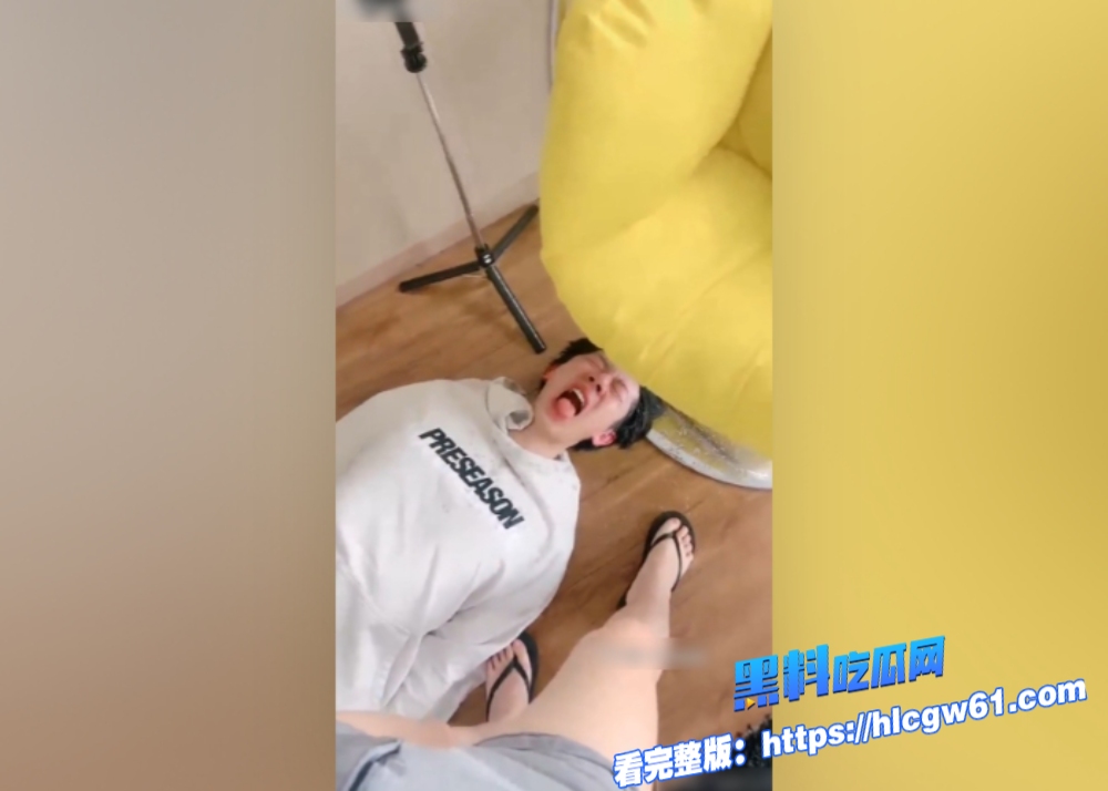 清纯校花女大子衿调教高个子研究生男同学视频流出女王玉足深喉皮鞭打屁股好反差对白精彩 6