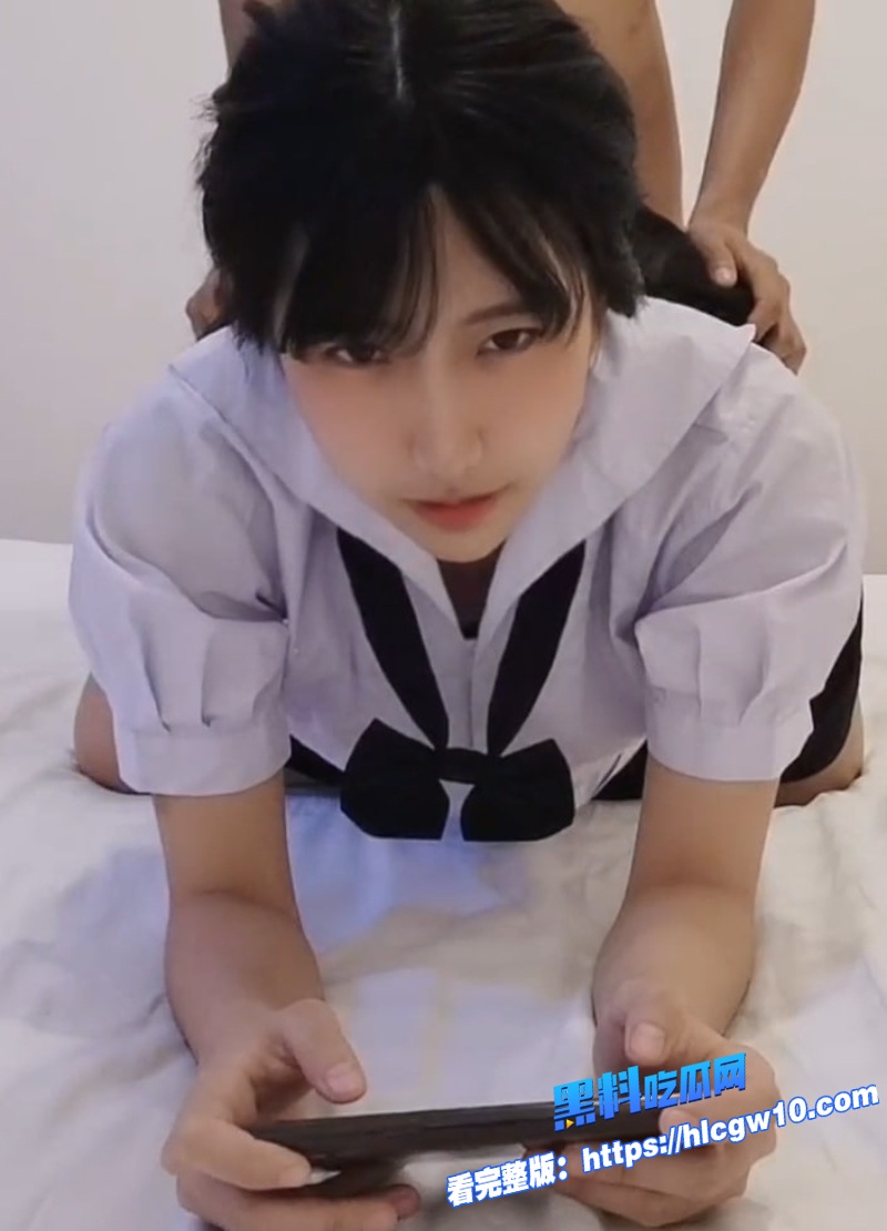 极品颜值泰国JK学生妹边玩手机边做爱高颜值泰国女神分心刷屏却欲火焚身3 极品颜值泰国JK学生妹边玩手机边做爱高颜值泰国女神分心刷屏却欲火焚身3