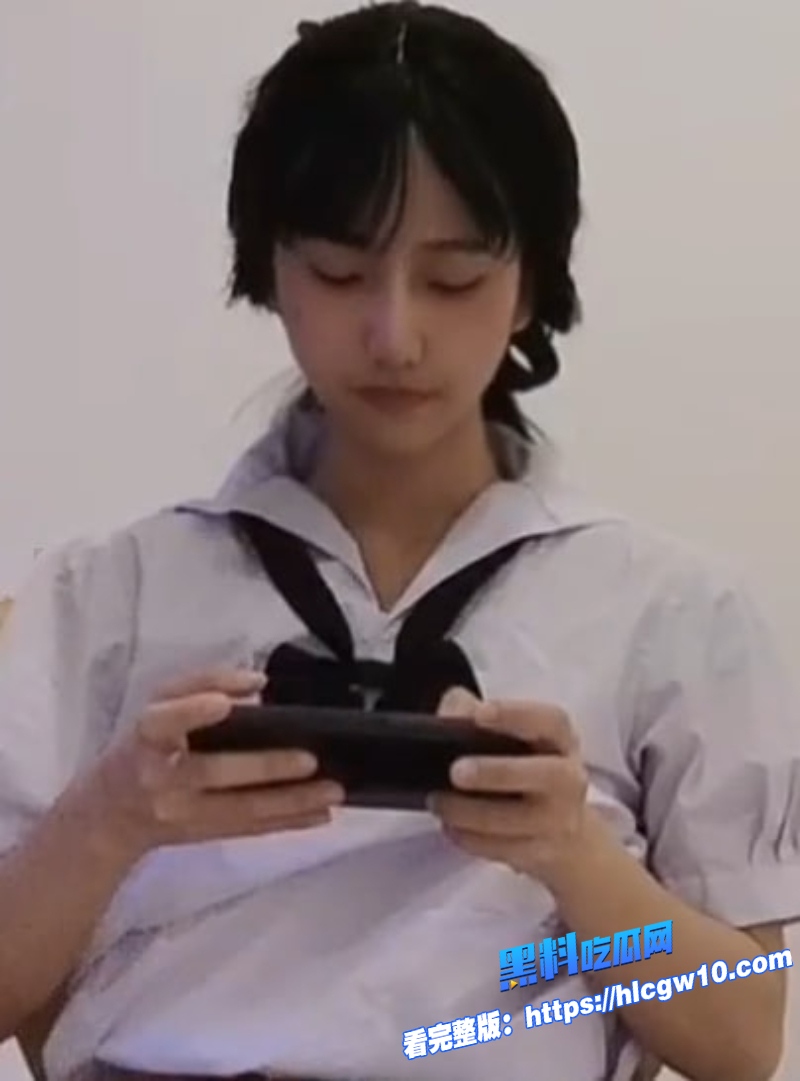 极品颜值泰国JK学生妹边玩手机边做爱高颜值泰国女神分心刷屏却欲火焚身4 极品颜值泰国JK学生妹边玩手机边做爱高颜值泰国女神分心刷屏却欲火焚身4