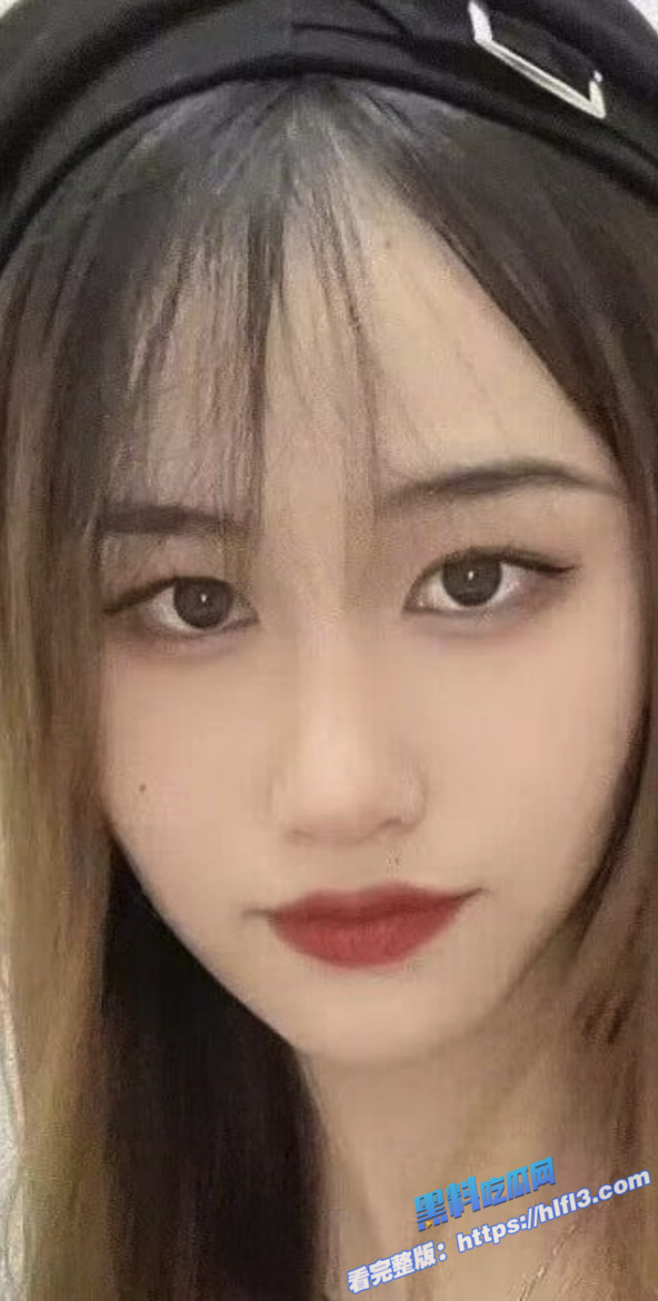 瓜友投稿 贵州贵阳的女朋友箫箫喜欢颜射 迷上被我舔逼1