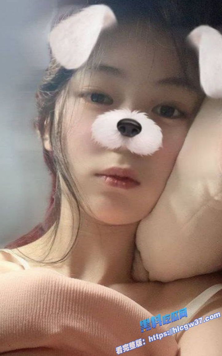 2极品女大学生妹 被男友调教爆操 制服角色扮演无套抽插内射 丰满蜜桃臀简直极品