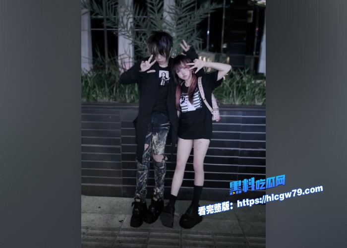 抖音吉他张和小帕事件小网红间的爱恨情仇聊天记录和性爱私拍流出新欢索菲亚宣誓主权 图9 抖音吉他张和小帕事件小网红间的爱恨情仇聊天记录和性爱私拍流出新欢索菲亚宣誓主权 图9