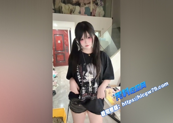 05年萝莉学生妹扎着单马尾清纯可爱被大哥包养酒店性爱视频泄露娇小玲珑身体嗲声嗲气太爱了保护欲拉满 图5