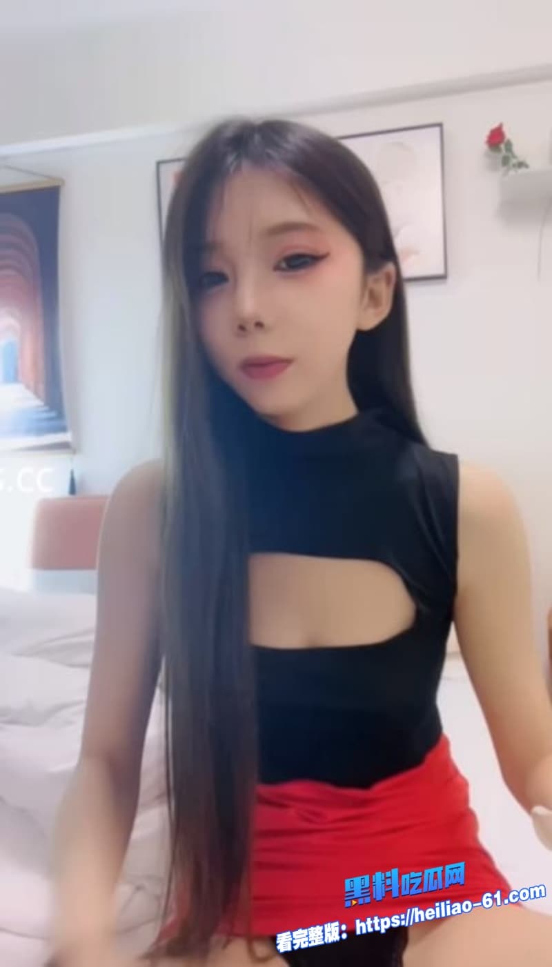 高颜值娇嫩精神小妹与男友出租屋猛干全程露脸骚穴被疯狂爆干享受表情太淫荡了1