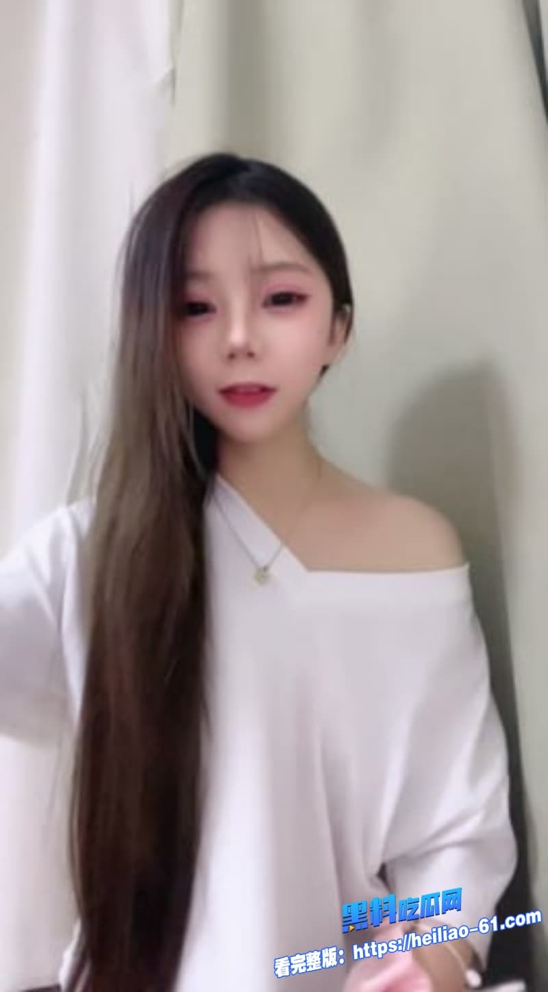 高颜值娇嫩精神小妹与男友出租屋猛干全程露脸骚穴被疯狂爆干享受表情太淫荡了2