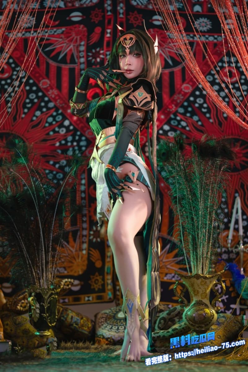 推特高颜值巨乳女神UmekoCOS原神中的奈芙尔全程露脸大胆面对镜头网友直呼看爽了8