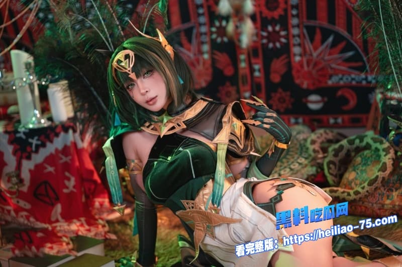 推特高颜值巨乳女神UmekoCOS原神中的奈芙尔全程露脸大胆面对镜头网友直呼看爽了9