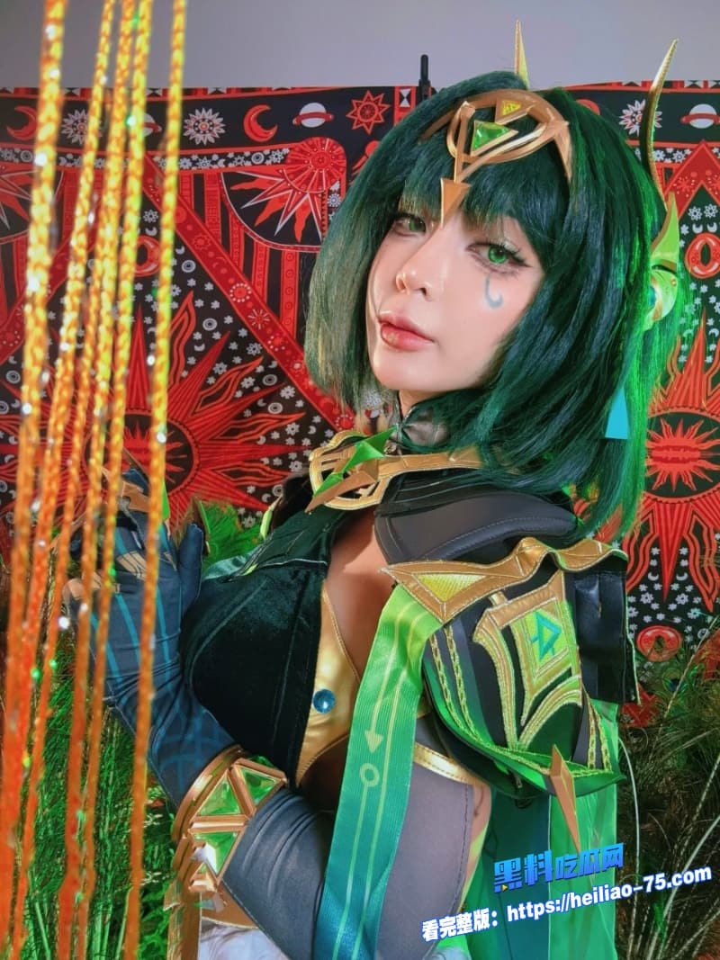 推特高颜值巨乳女神UmekoCOS原神中的奈芙尔全程露脸大胆面对镜头网友直呼看爽了45