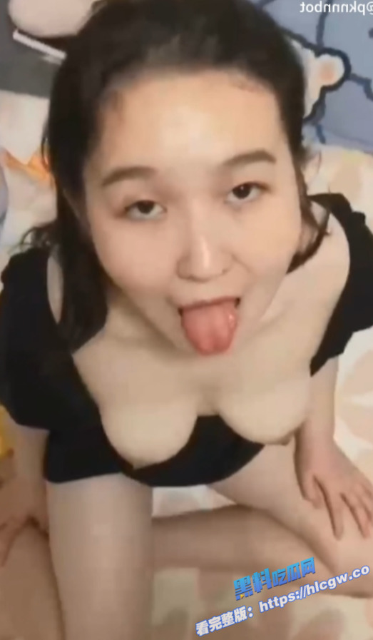 成都师范学院 赵怀婷 看起来像是邻家小女友 私下被男友调教成了淫荡母狗！图5