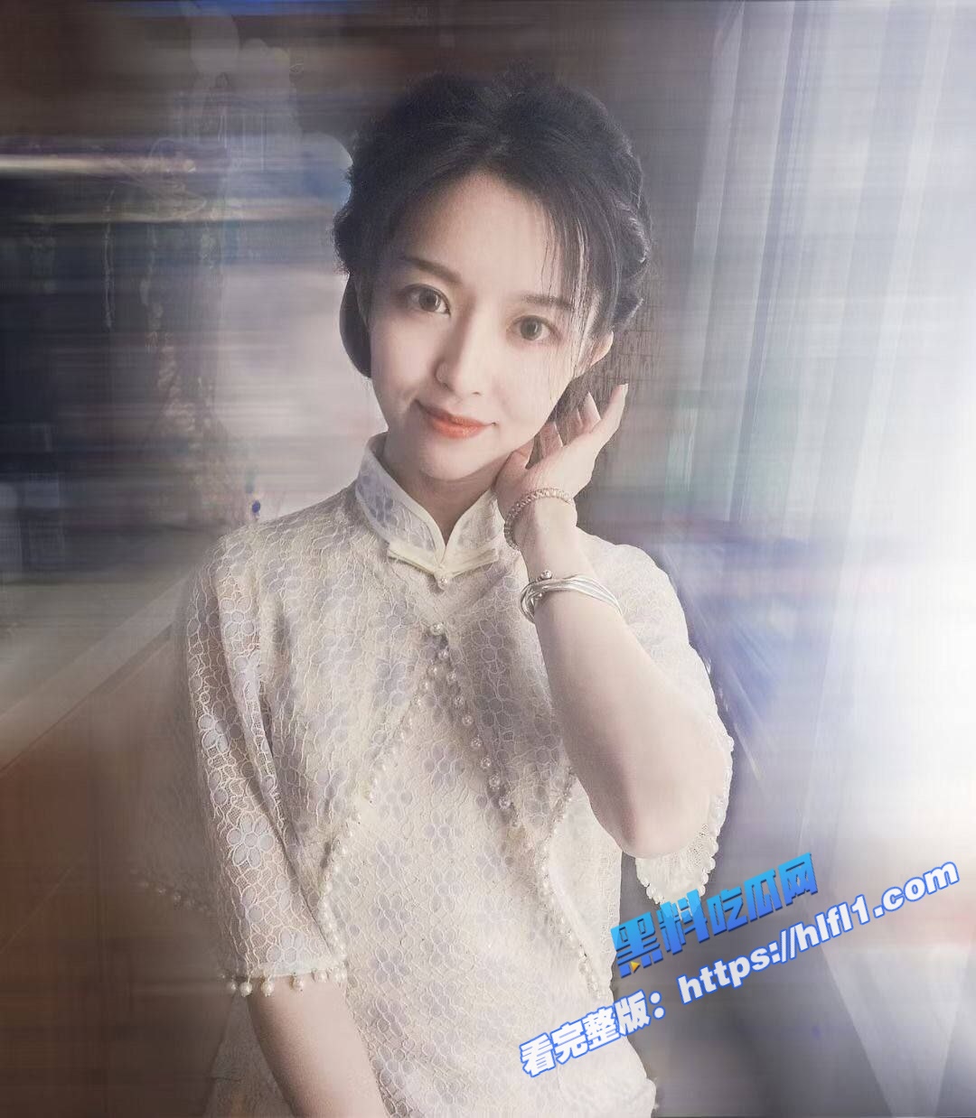 河南许昌美少妇 石佳慧 与男友做爱视频泄密 被操的双眼迷离咬嘴唇的表情妩媚十足！1