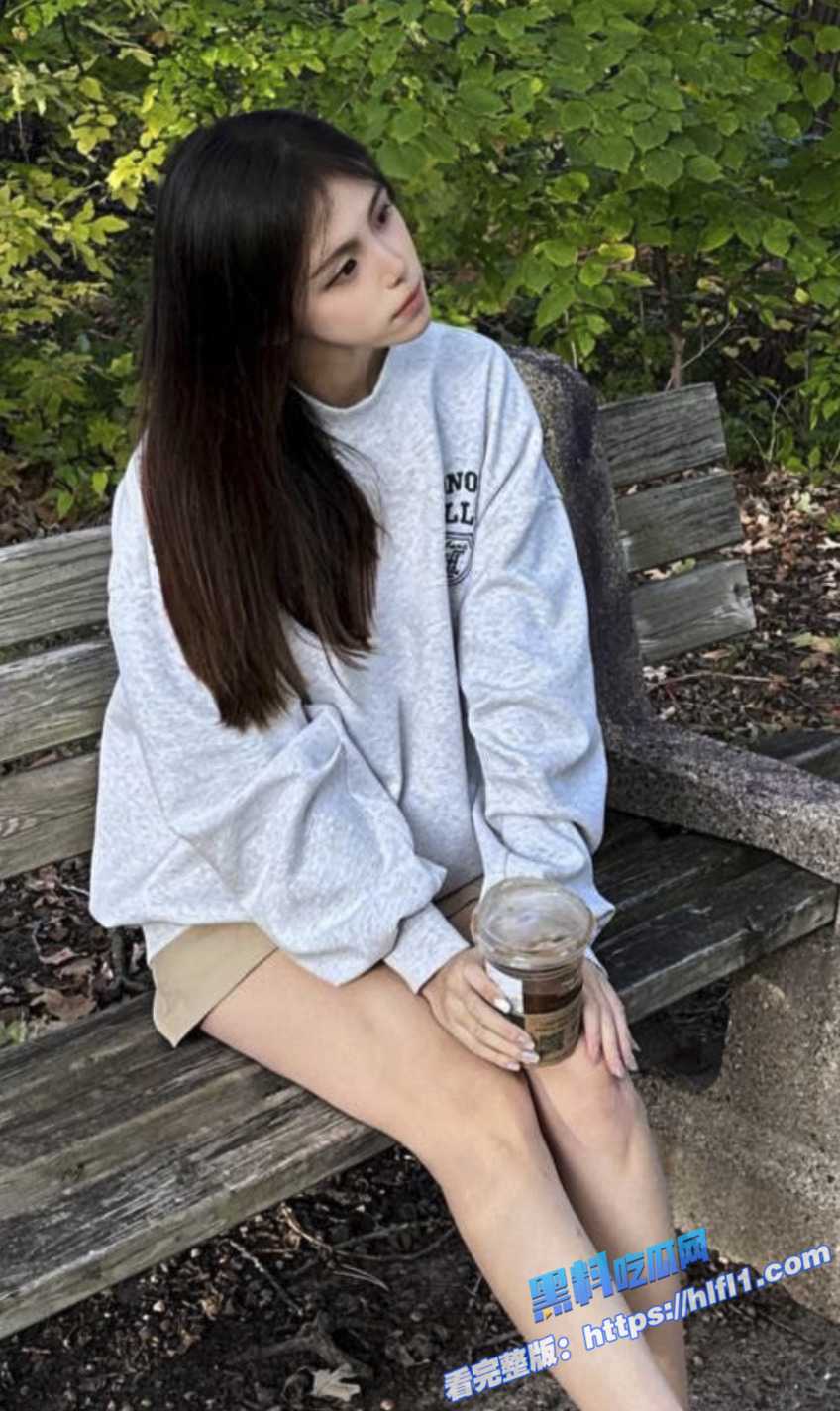 长清大学门事件 黑丝AJ女被白袜体育生学长爆操 完全不当人啊 这女的被操的死去活来！
