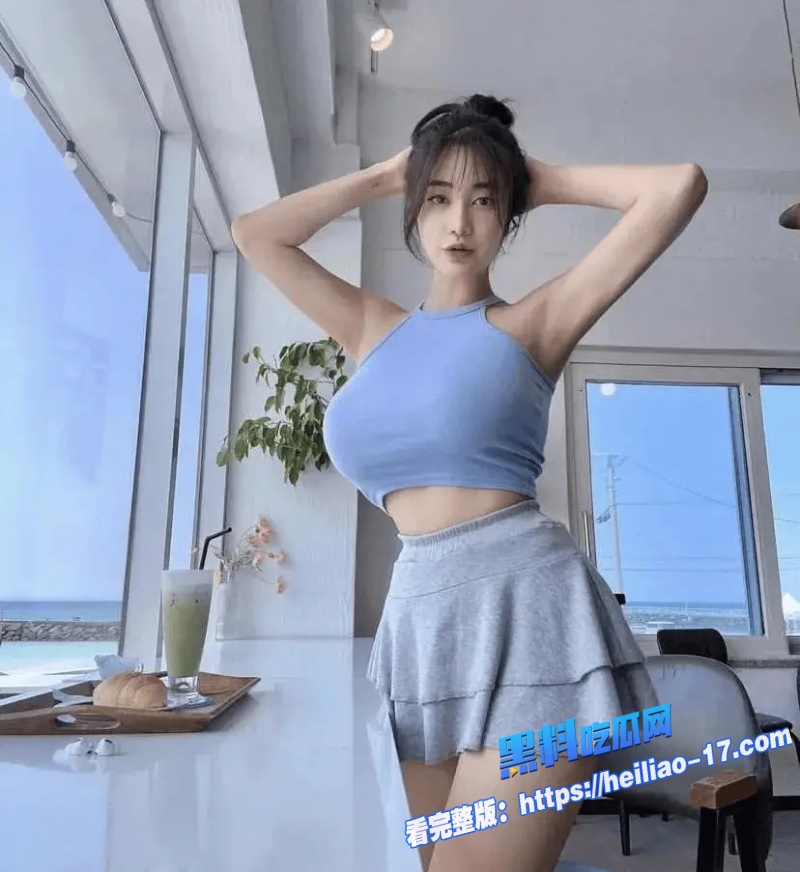 巨乳女神双重刺激高潮性欲旺盛的女神光大鸡巴猛插还不够非要加震动玩具一起玩才爽翻天4 巨乳女神双重刺激高潮性欲旺盛的女神光大鸡巴猛插还不够非要加震动玩具一起玩才爽翻天4