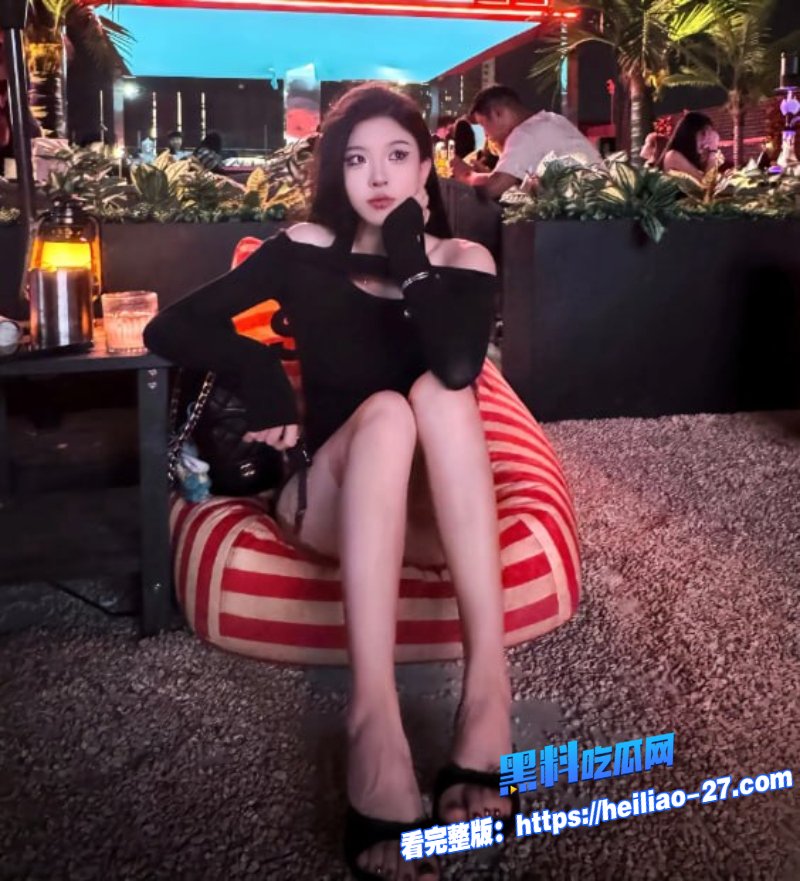 校园清纯校花变身萝莉女神与炮友黄播大胆下海日夜承欢被猛干到腿软4 校园清纯校花变身萝莉女神与炮友黄播大胆下海日夜承欢被猛干到腿软4